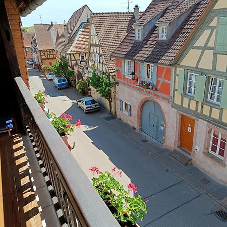 Un Balcon Sur Les Toits Apartment Beblenheim Ngoại thất bức ảnh